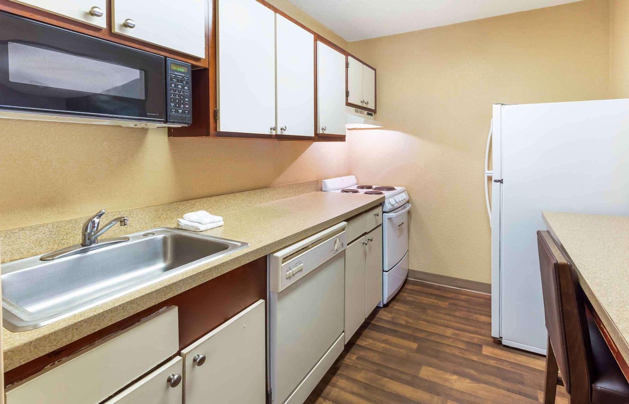 Extended Stay America Select Suites - Raleigh - Cary - Regency Parkway South Luaran gambar
