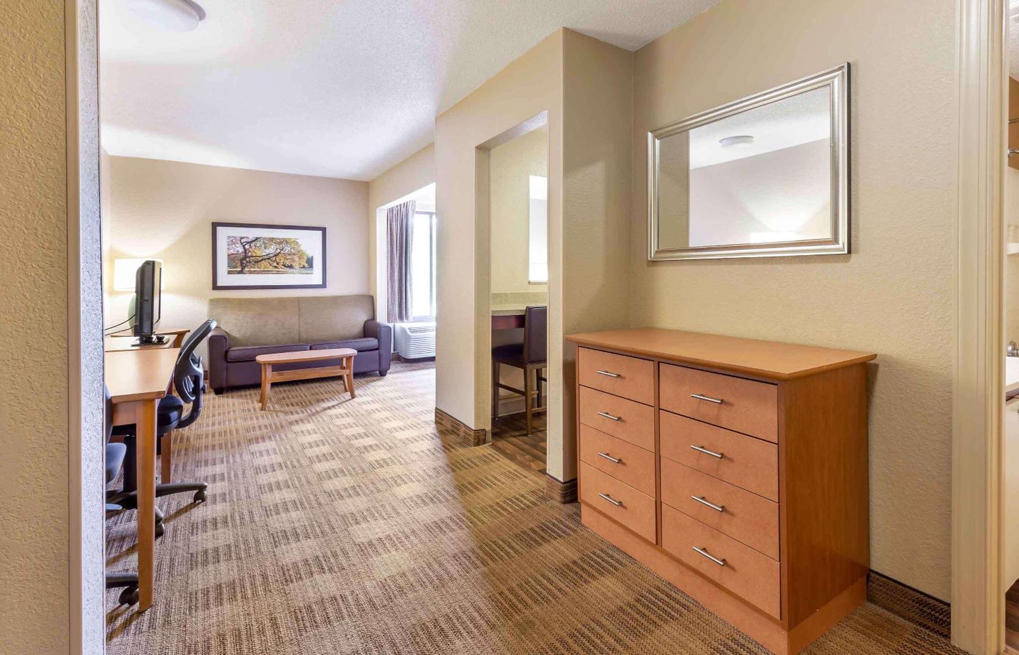 Extended Stay America Select Suites - Raleigh - Cary - Regency Parkway South Luaran gambar